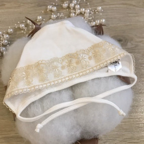 Чепчик "Чарівна Світлинка" молочний/кава (інтерлок і мереживо) 2