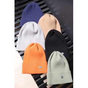 Шапка демі ЛЕВІ олива (надм'яка пряжа мерінос/бавовна) 2