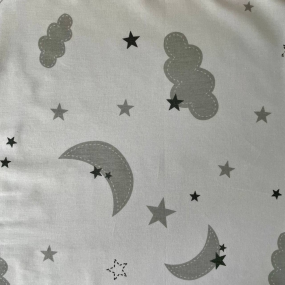 Непромокаюча пелюшка Хмаринки сірі з місяцем (50 на 80 см)