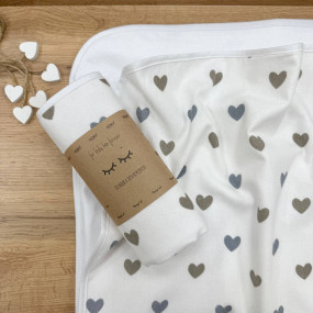 Непромокаюча пелюшка тепла Сердця бежеві (50 на 80 см)