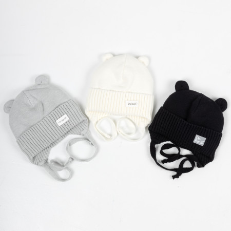 Шапка чорна зимова (меринос) з вушками