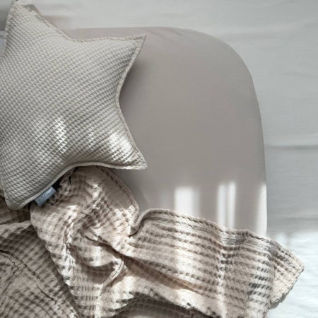 Простинка на резинці капучино (поплін) 50х90см