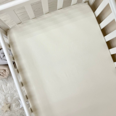 Простынь на резинке молоко (поплин) 60х120см