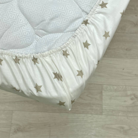 Простирадло на резинці "Зірка" беж на білому (поплін) 60х120см