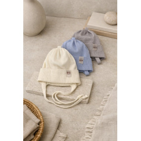 Шапка демі НОЕЛЬ молоко (надм'яка пряжа мерінос) для хлопчика