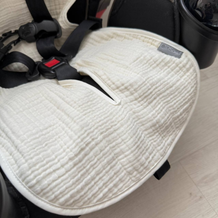 Вкладиш МОЛОКО непромокаючий у автокрісло/візочок (муслін на