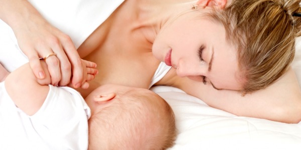 Растяжки - как предотвратить их еще на ранних месяцах беременности?